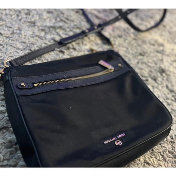 Michael Kors Handbags - MICHAEL MICHAEL KORS Messenger Bag